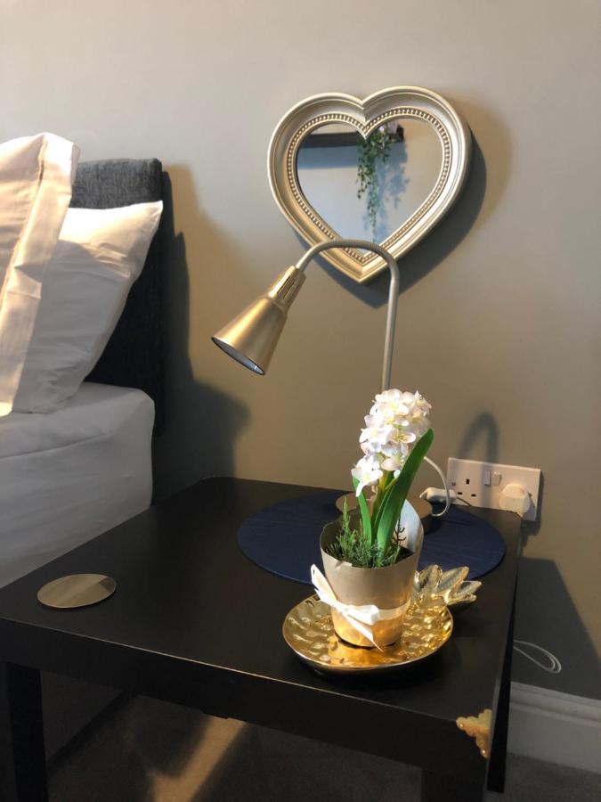 3. Stylish Private Double Room Near Manchester City Centre المظهر الخارجي الصورة