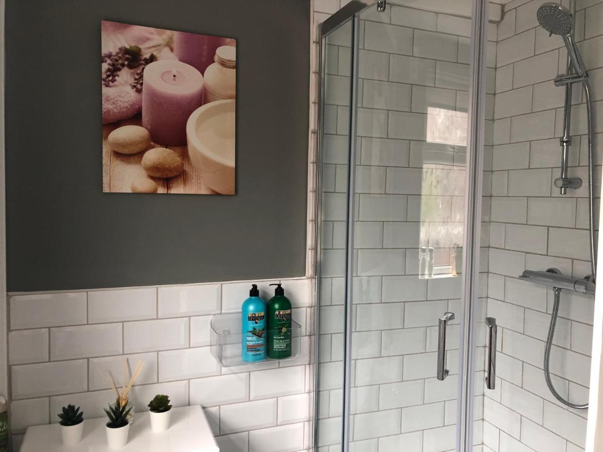 3. Stylish Private Double Room Near Manchester City Centre المظهر الخارجي الصورة