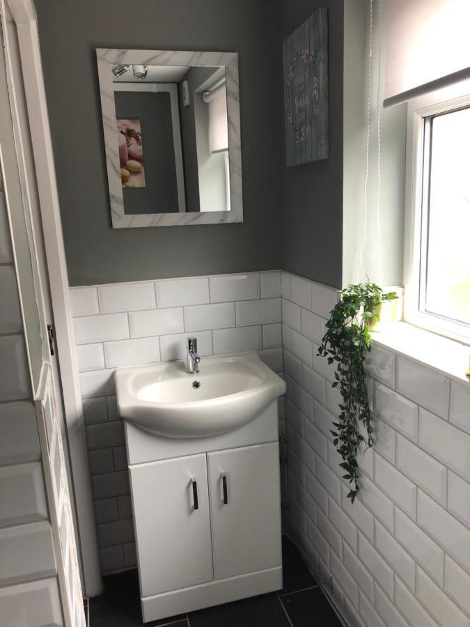 3. Stylish Private Double Room Near Manchester City Centre المظهر الخارجي الصورة