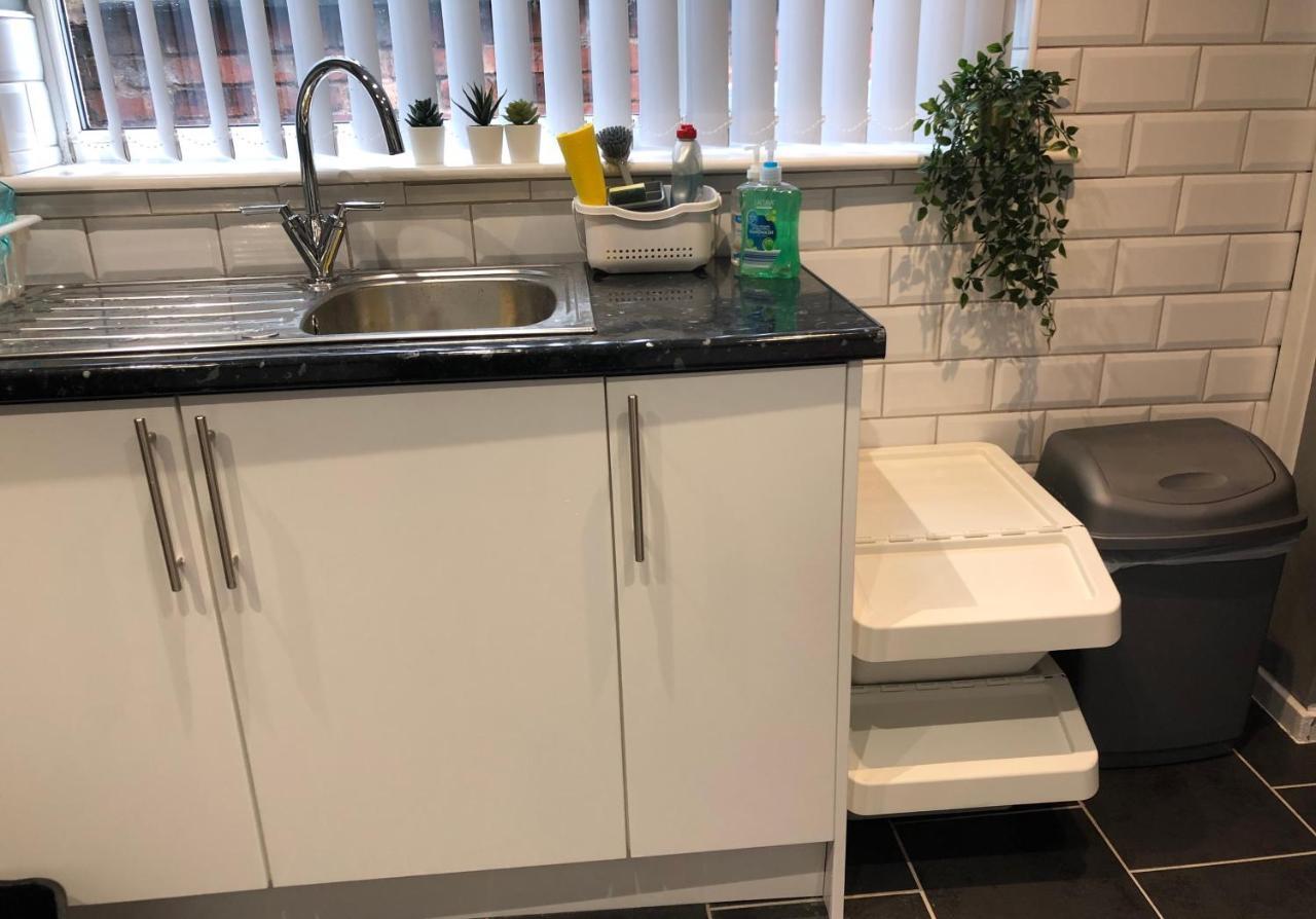 3. Stylish Private Double Room Near Manchester City Centre المظهر الخارجي الصورة