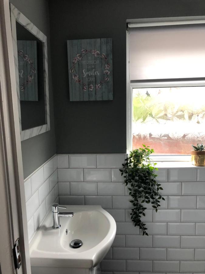 3. Stylish Private Double Room Near Manchester City Centre المظهر الخارجي الصورة