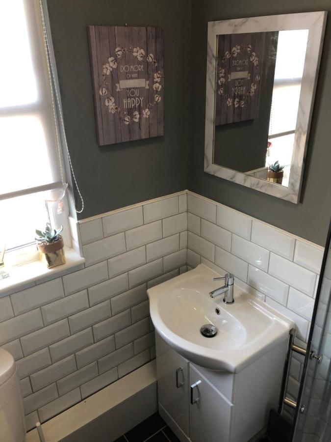 3. Stylish Private Double Room Near Manchester City Centre المظهر الخارجي الصورة